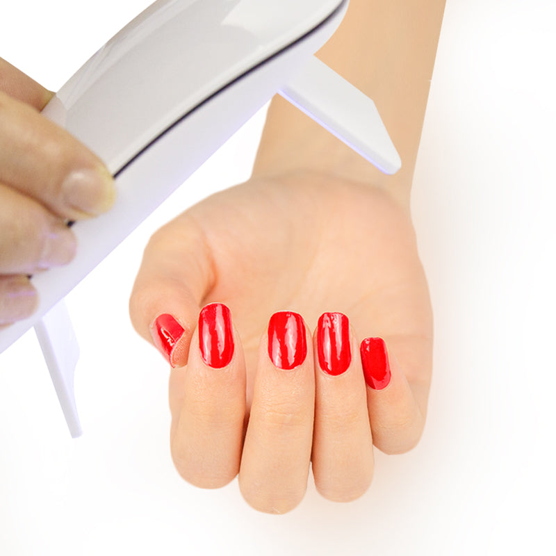 Brace Heart Red - Chicki Babes & Co Semi Cured Gel Nail Stickers