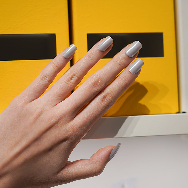 200187 - Silver Cloud - Semi Cured Gel Nail Stickers