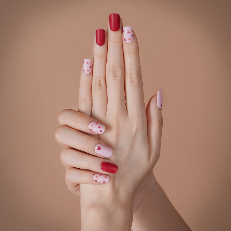 200200 - True Love Red - Semi Cured Gel Nail Stickers
